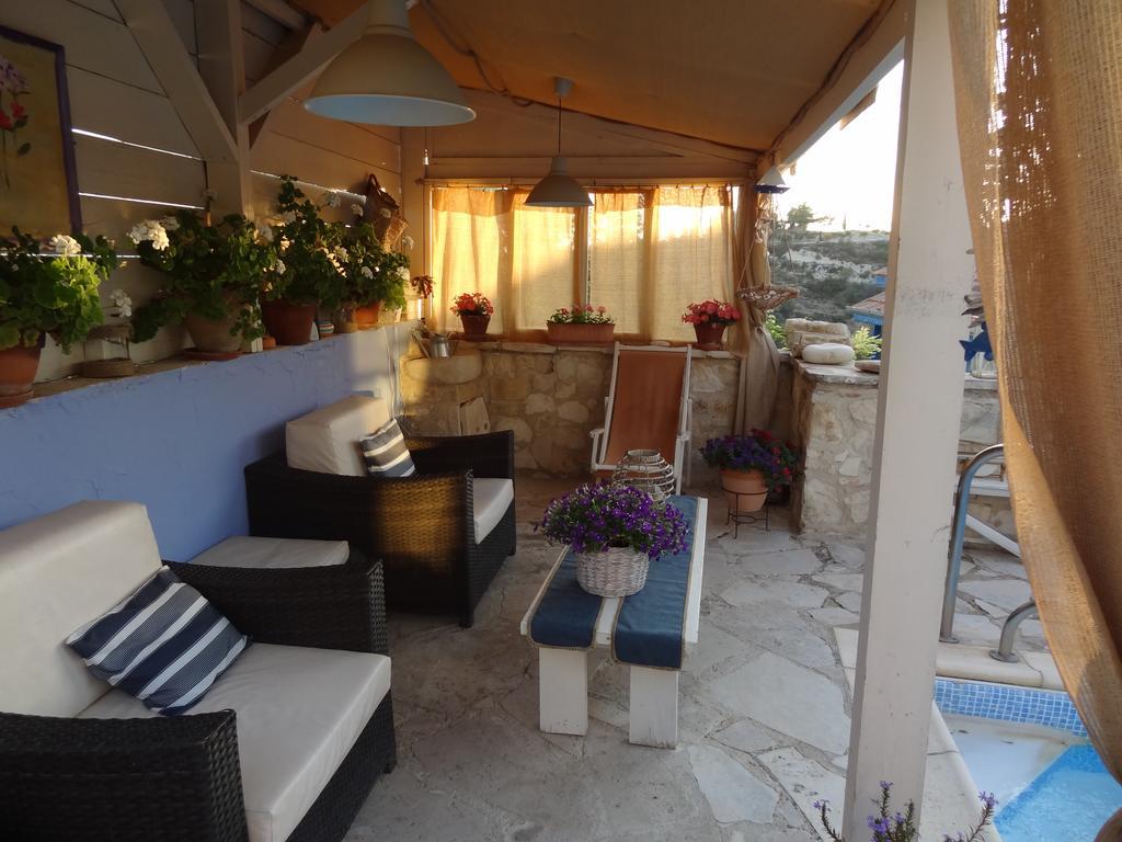 Oinochori Guest House Vouni Exterior photo