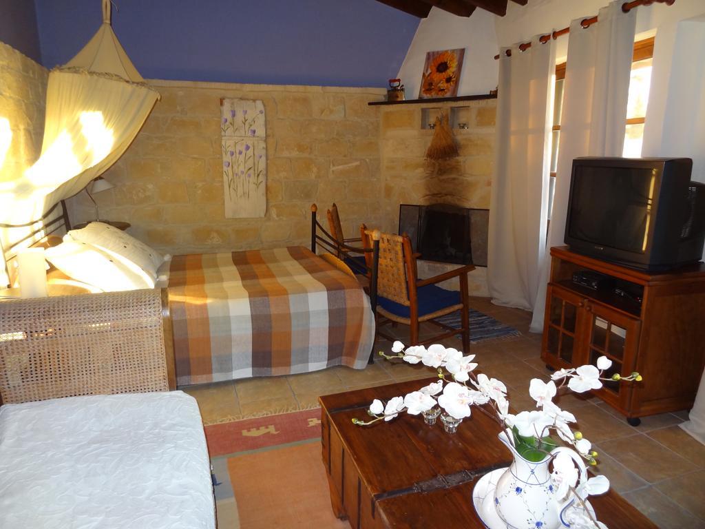 Oinochori Guest House Vouni Exterior photo